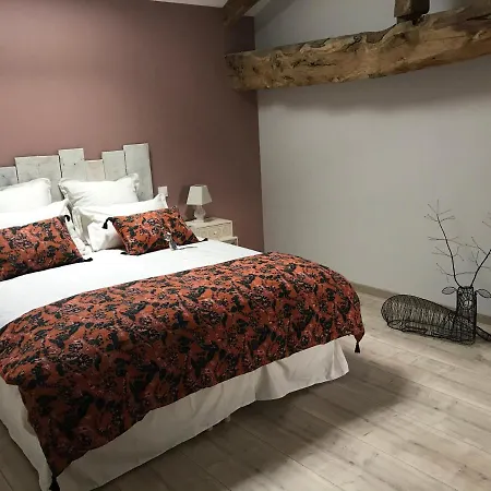 Logis De Pierre Levee Bessines