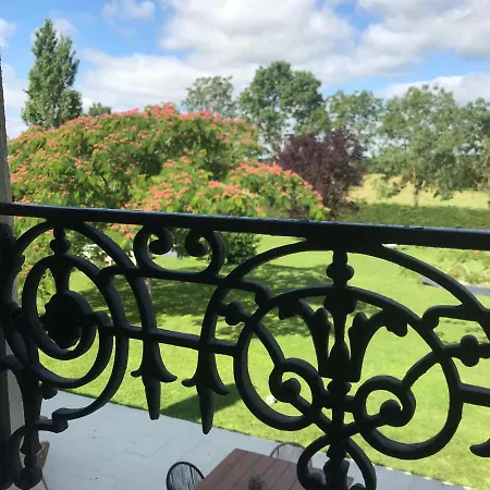 Bed & Breakfast Logis De Pierre Levee