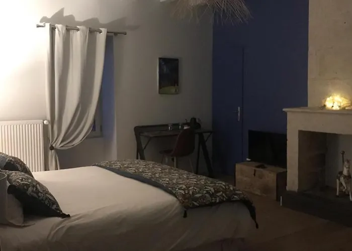 Logis De Pierre Levee 3*